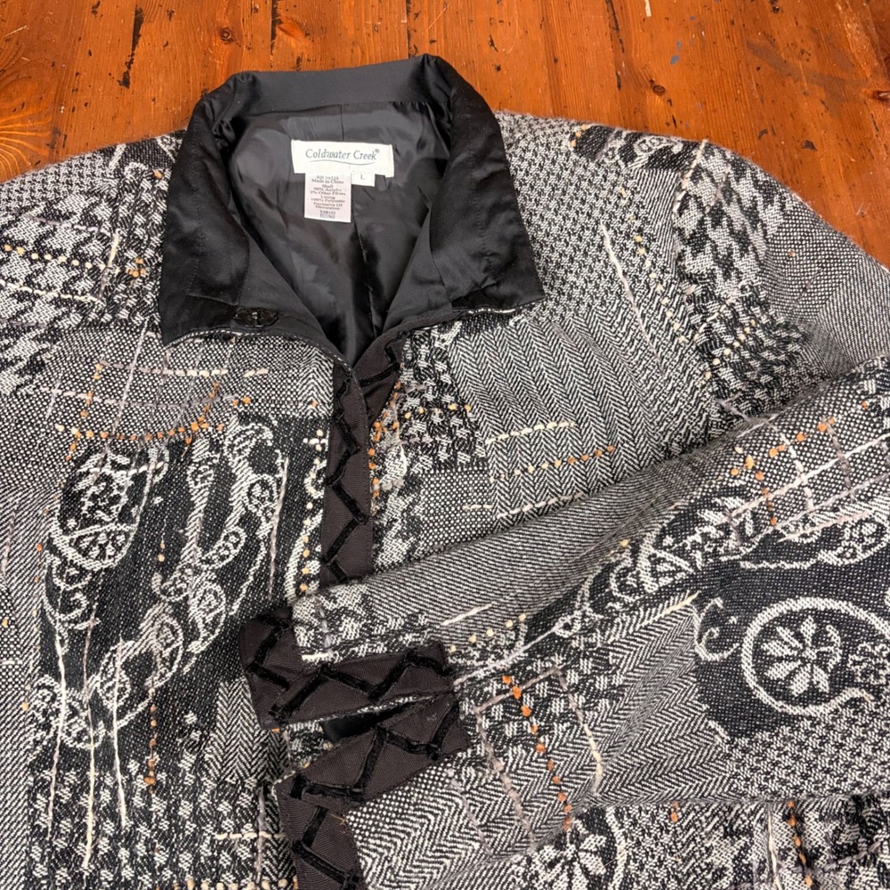 Coldwater Creek Womens L Patchwork Tapestry Jacket Black Gray Velvet Trim Large